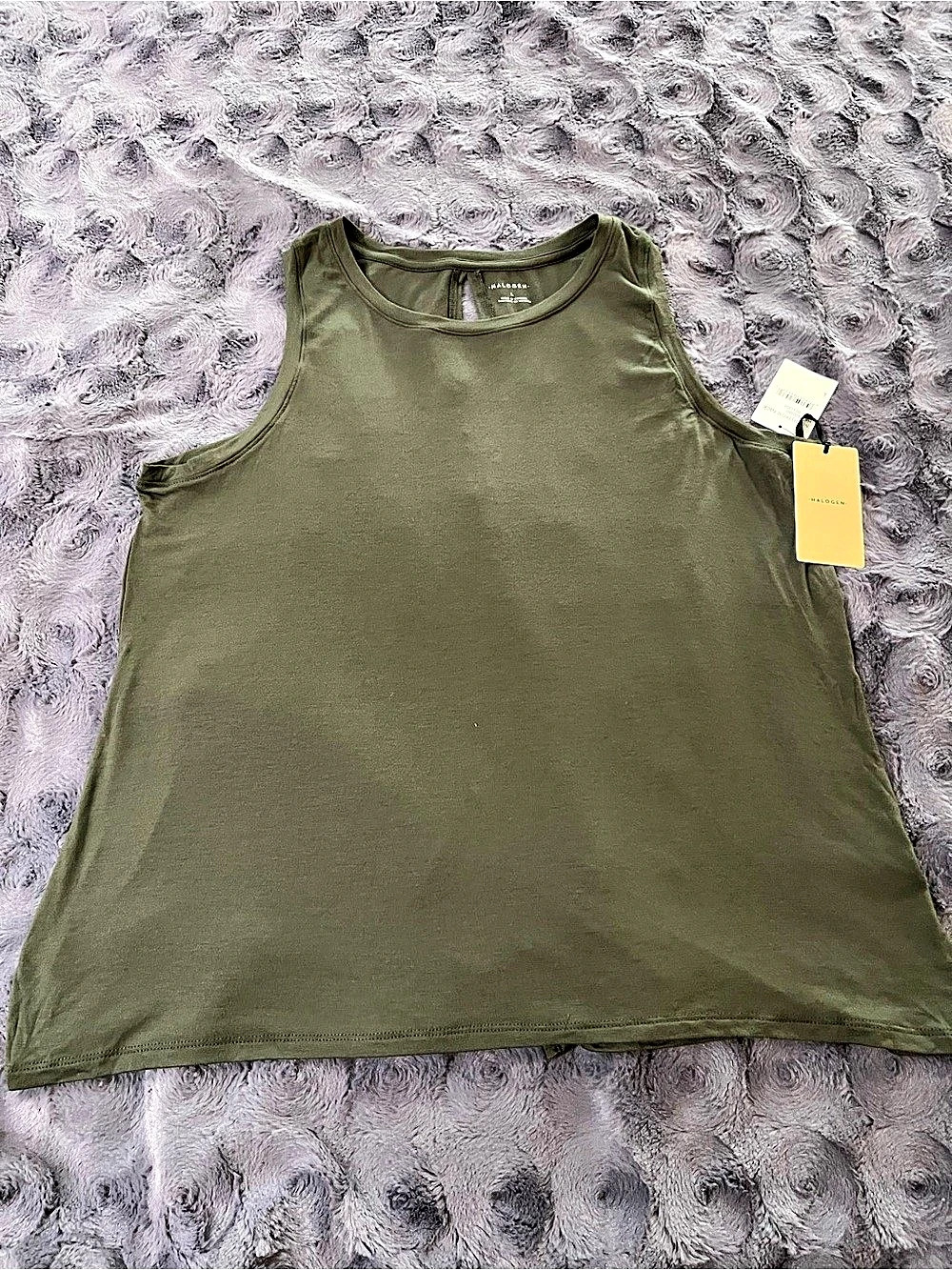 Halogen Olive Tank Top Size Large NWT
